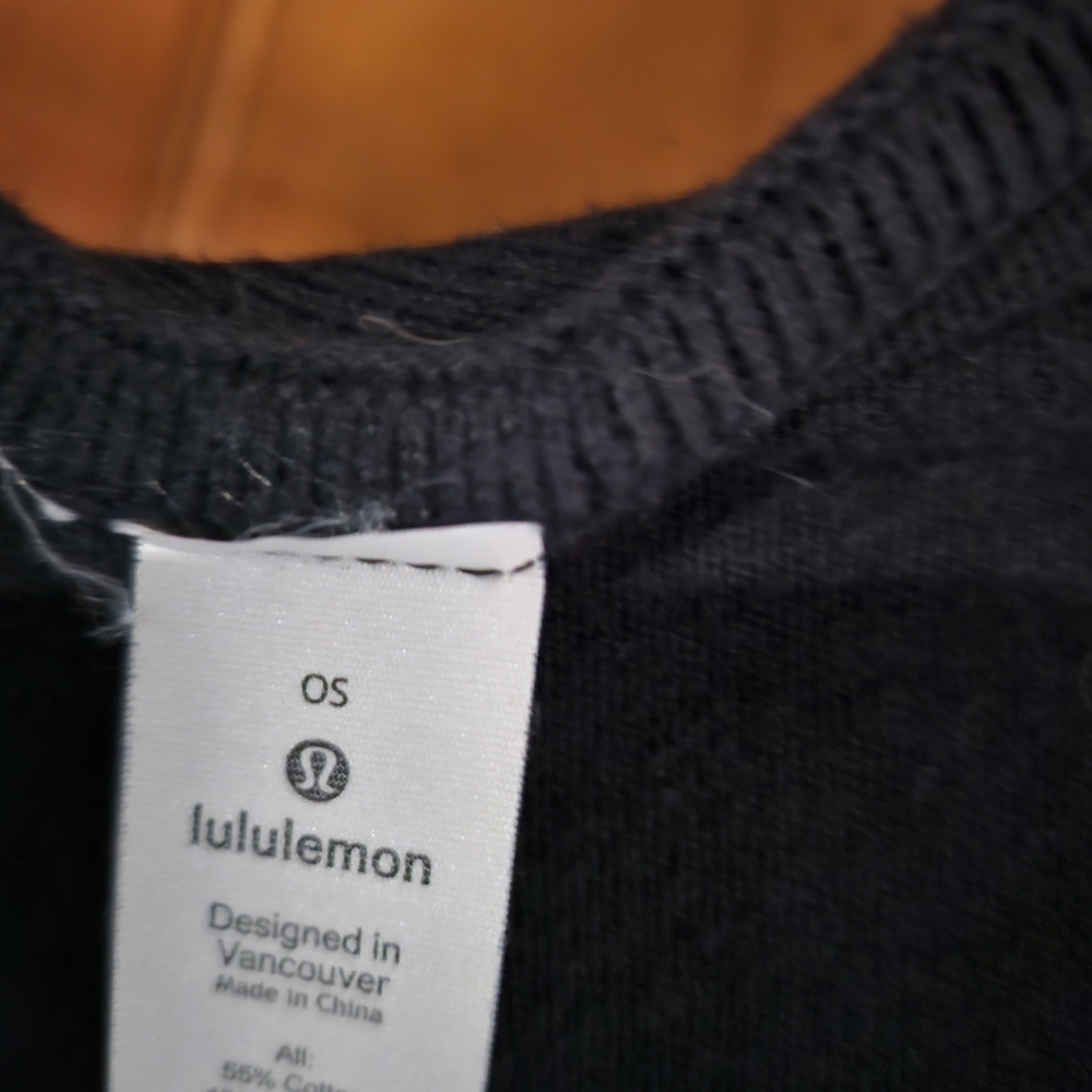 Lululemon Black Knit Top